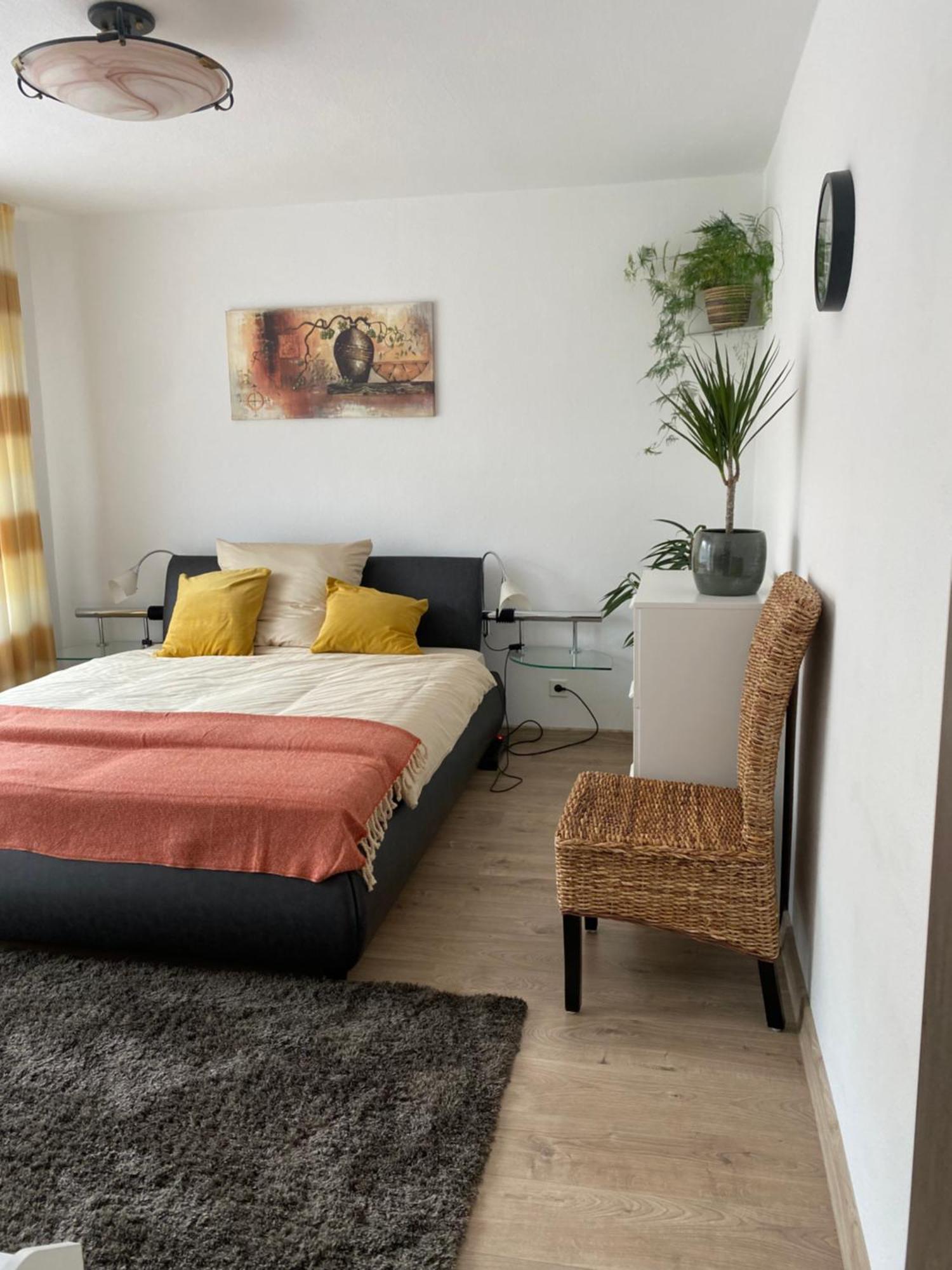 Pension Mit Moselblick Klotten Exteriör bild