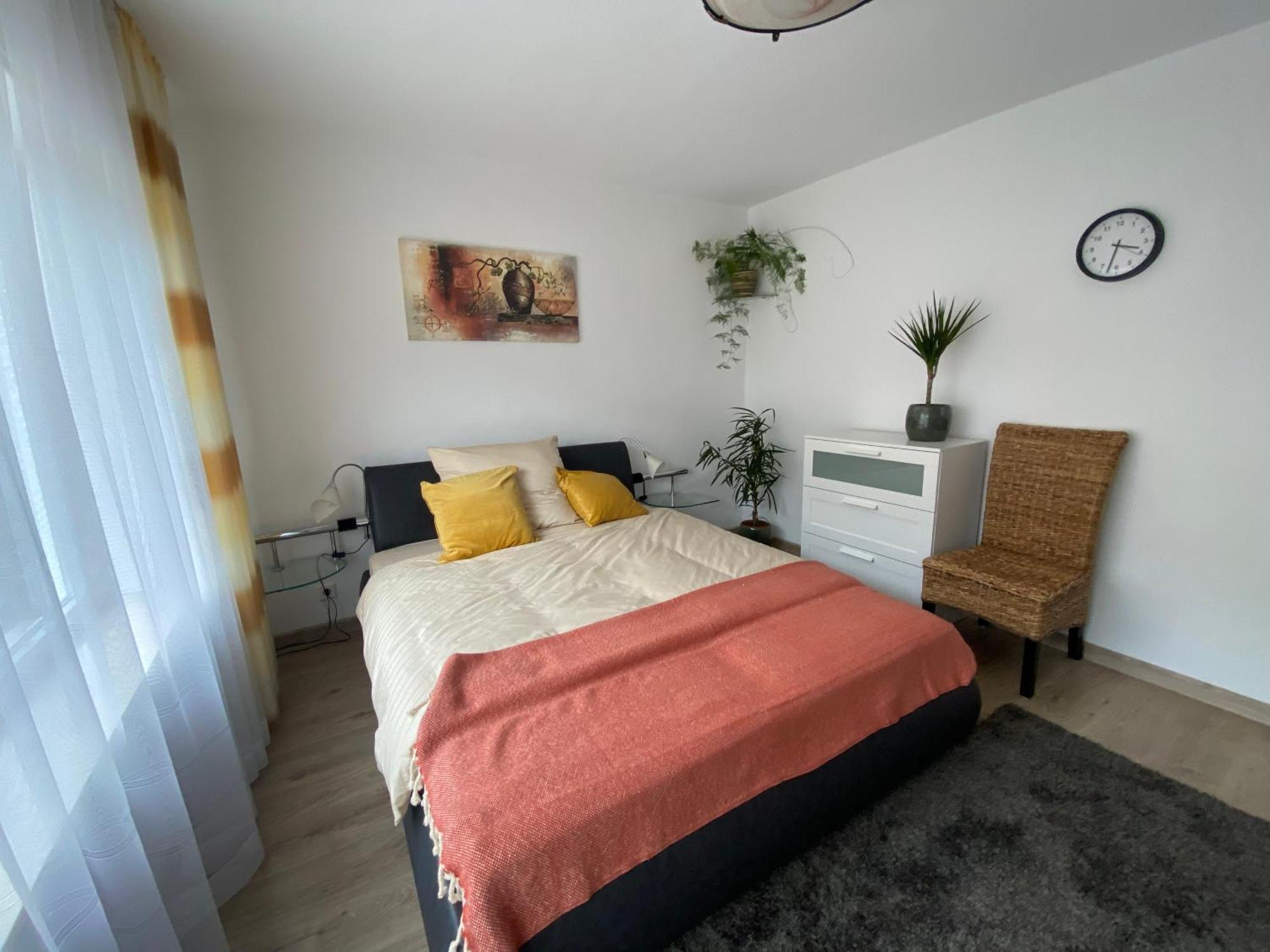 Pension Mit Moselblick Klotten Exteriör bild