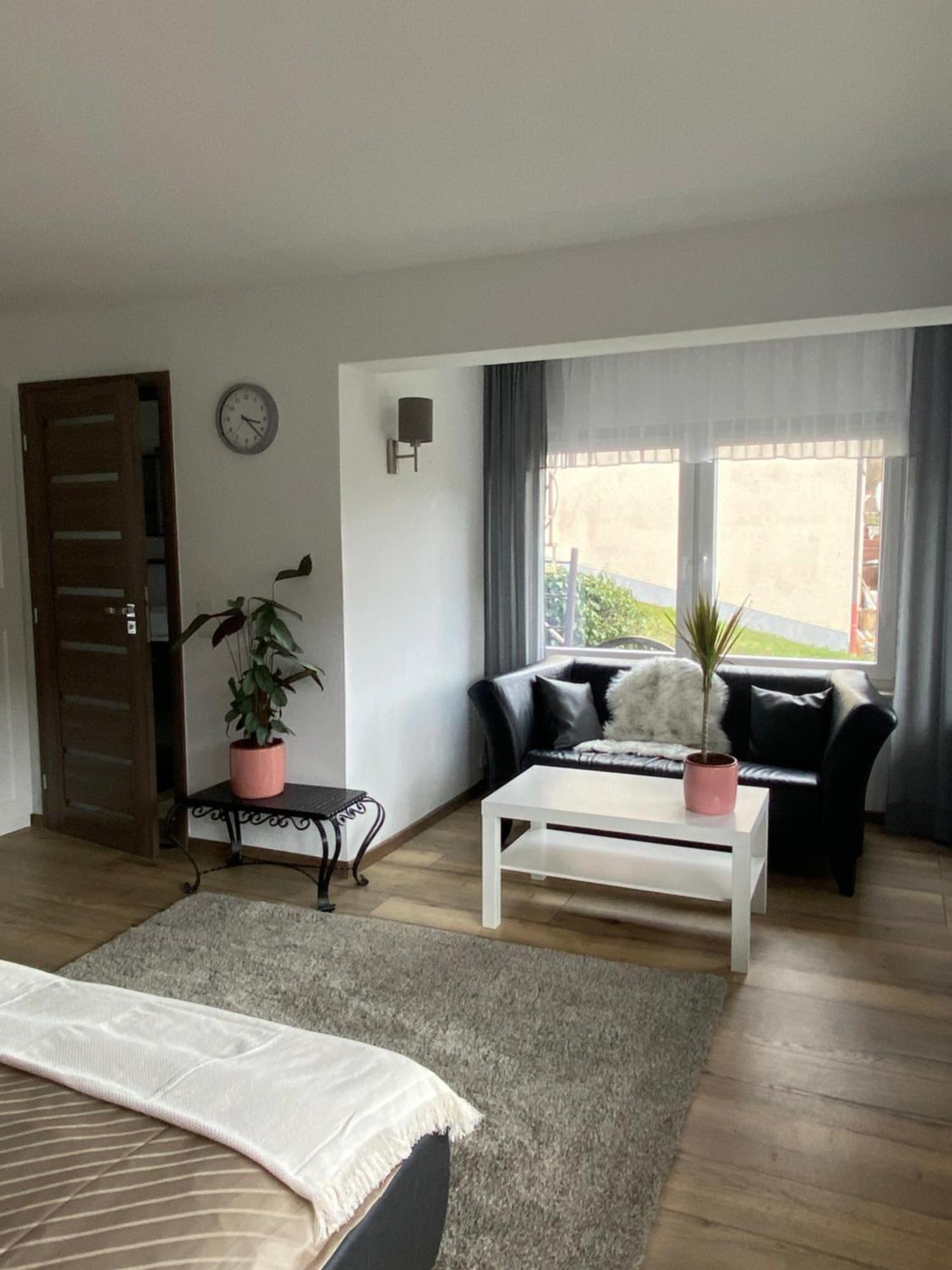 Pension Mit Moselblick Klotten Exteriör bild
