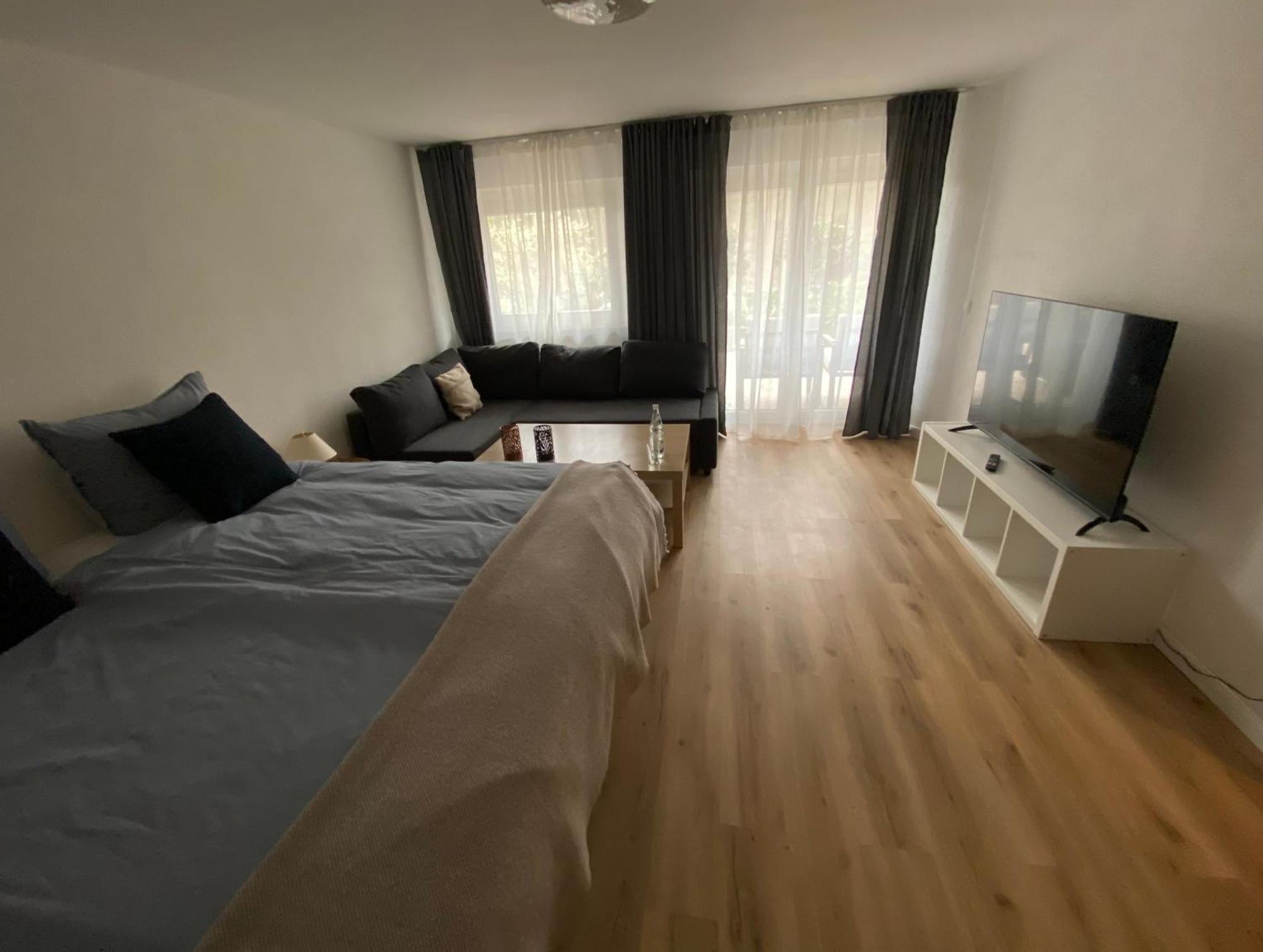 Pension Mit Moselblick Klotten Exteriör bild