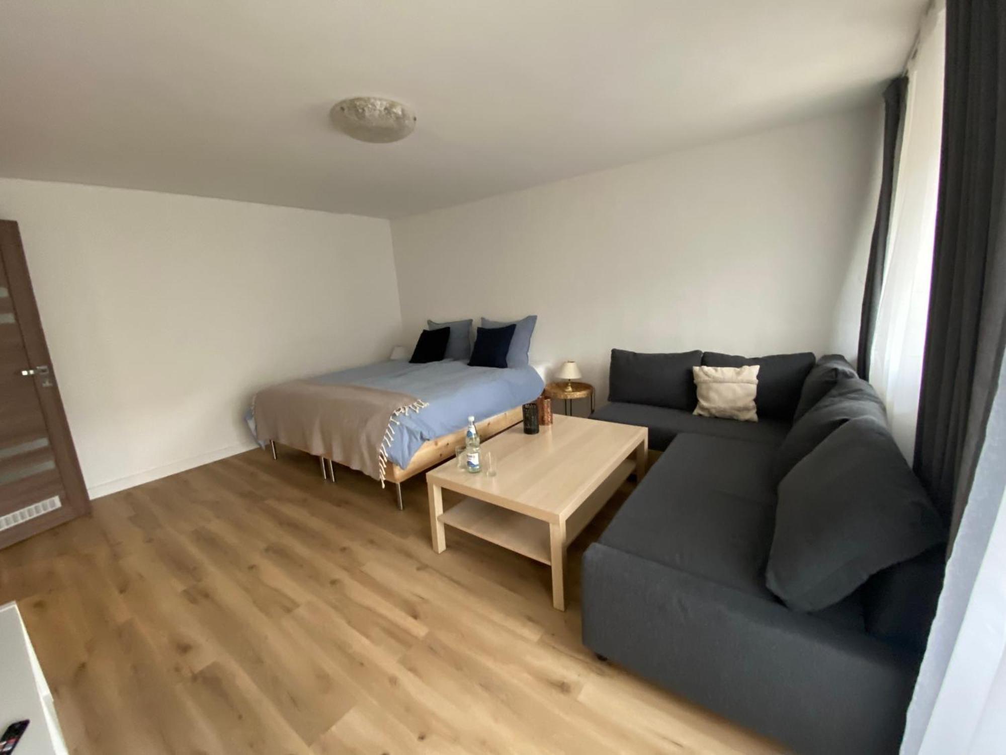 Pension Mit Moselblick Klotten Exteriör bild